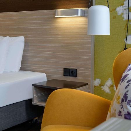 Mercure Hotel Stuttgart Герлинген Экстерьер фото