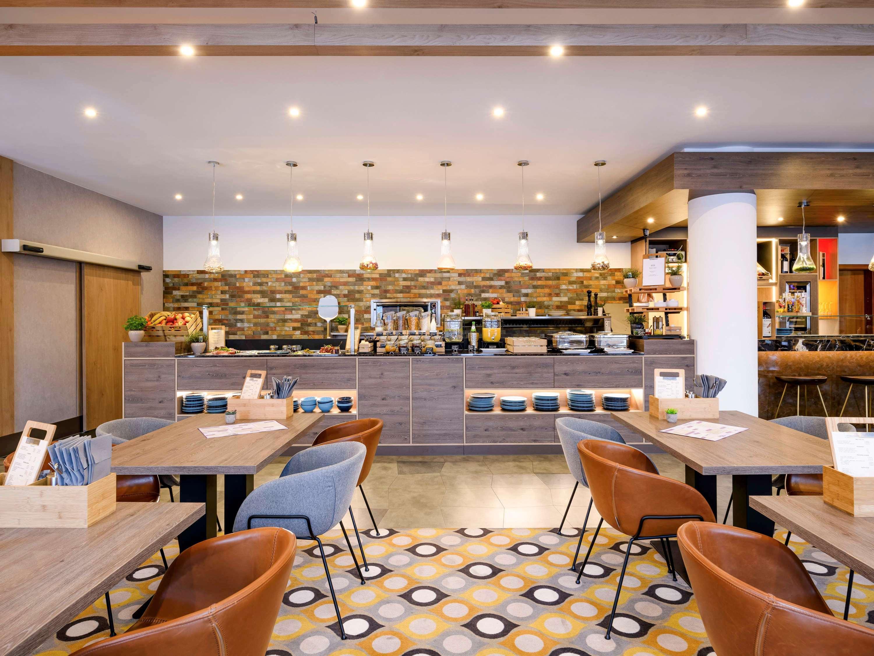 Mercure Hotel Stuttgart Герлинген Экстерьер фото