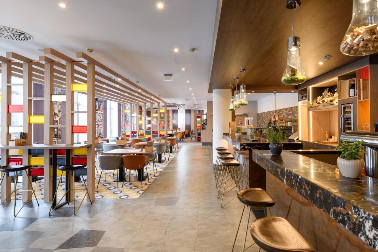 Mercure Hotel Stuttgart Герлинген Экстерьер фото