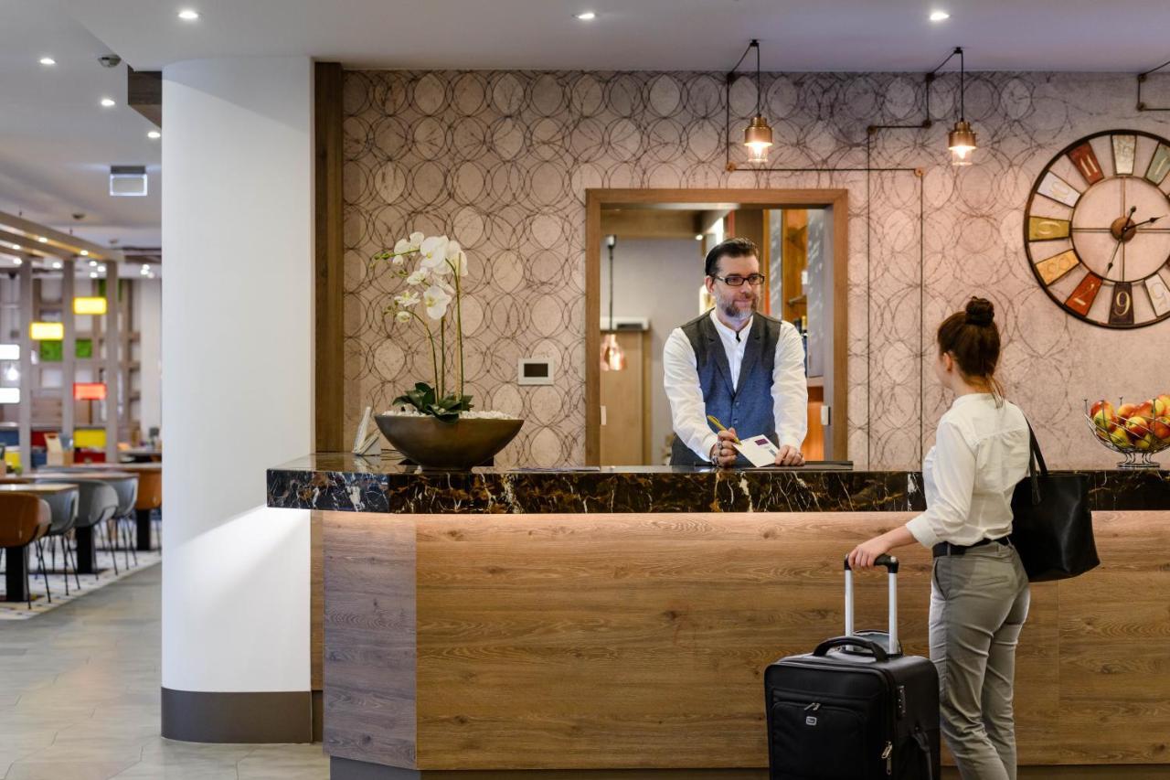 Mercure Hotel Stuttgart Герлинген Экстерьер фото