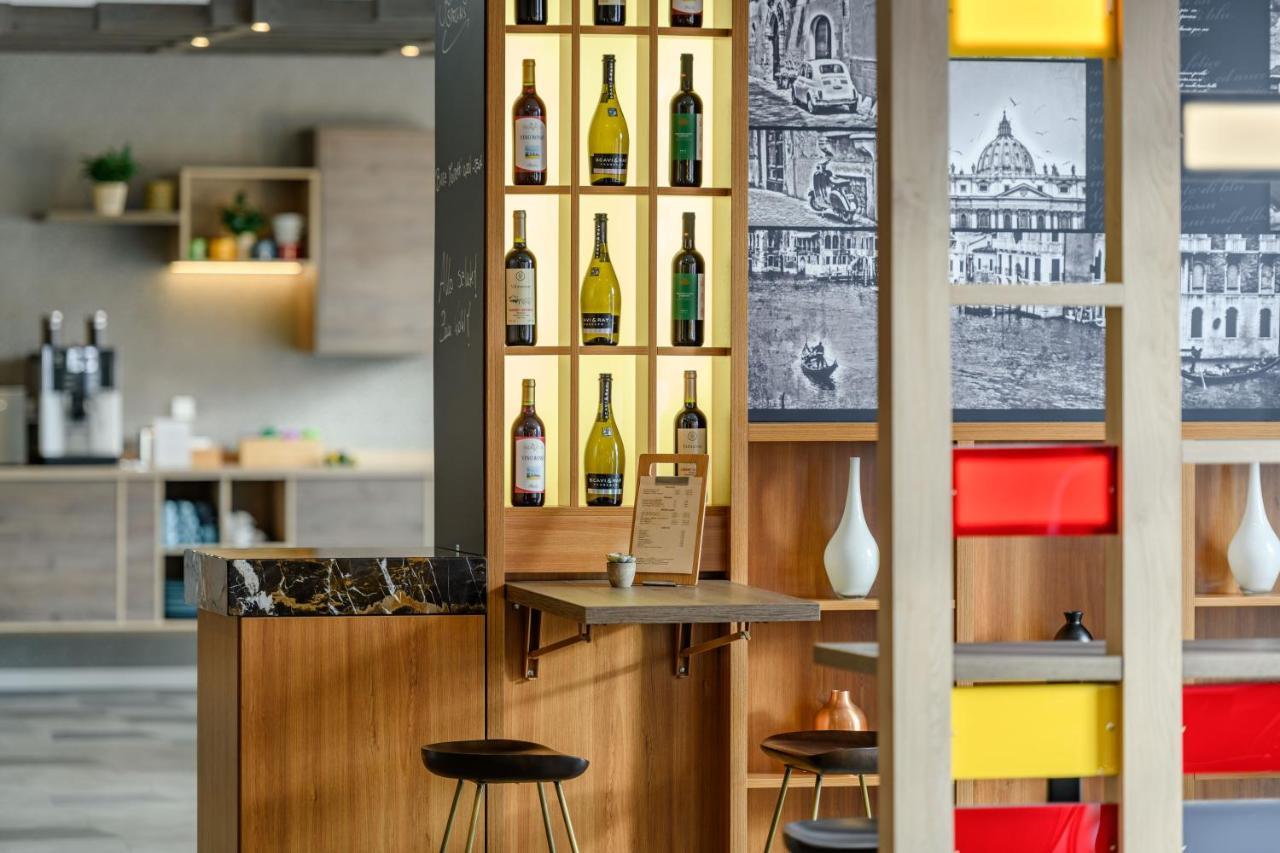 Mercure Hotel Stuttgart Герлинген Экстерьер фото